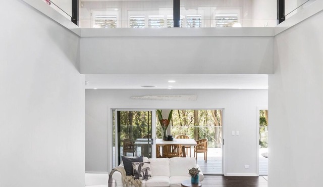 Luxury Winter Escape - 4 Bedroom house at Macs Beach