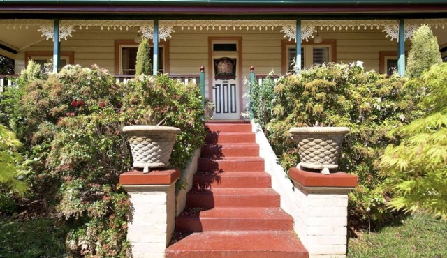 Mary Villa | Heritage, 6 Bedroom, 6 Bathroom, Central Heating, Spa Baths, BBQ