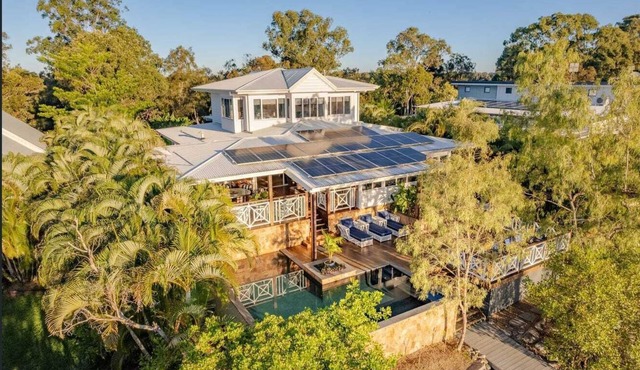 Noosa River Waterfront - The Nearest Faraway Place from Noosa