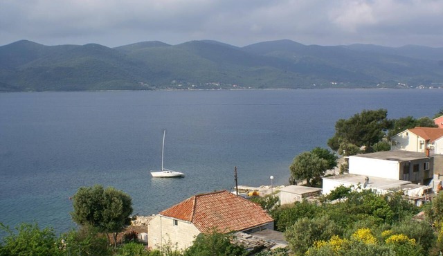 One bedroom apartment with a swimming pool Viganj, Pelješac (A-260-c)
