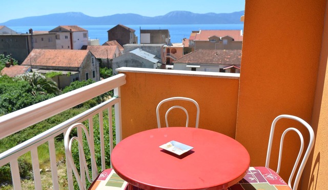 One bedroom apartment with balcony and sea view Gradac, Makarska (A-13681-c)