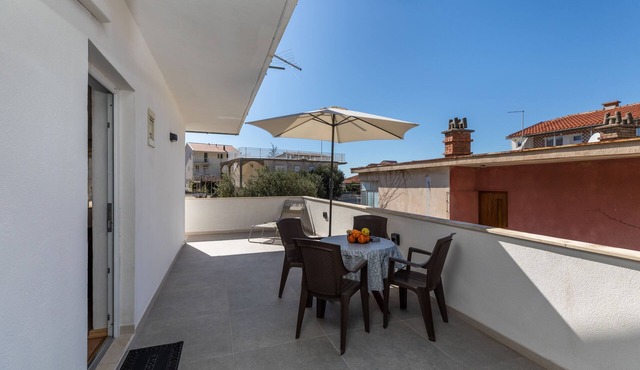 One bedroom apartment with terrace Podaca, Makarska (A-6050-d)