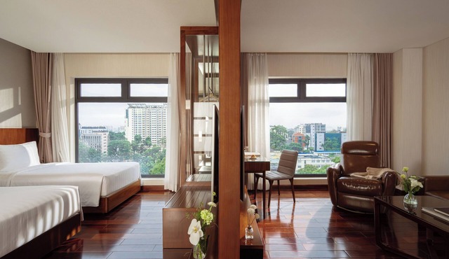 Orchids Saigon Hotel