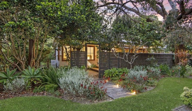 Pearl Beach Quarterdeck by HolidayCo.