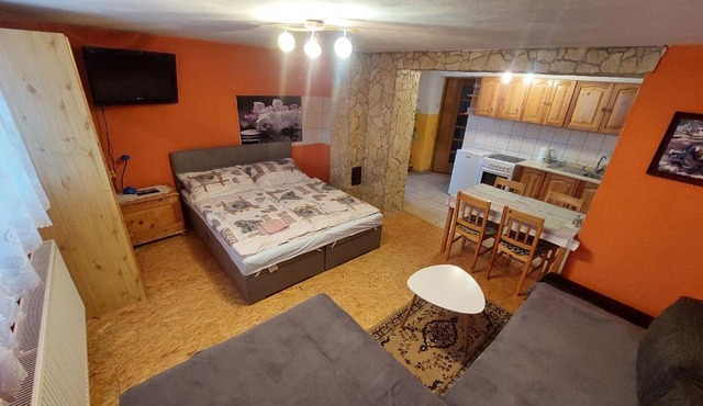 Privat 498 in Lúčky