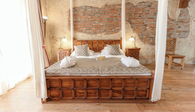 Puchner Castle Hotel in Bikal