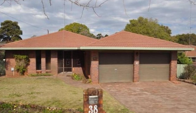 Range House, Toowoomba