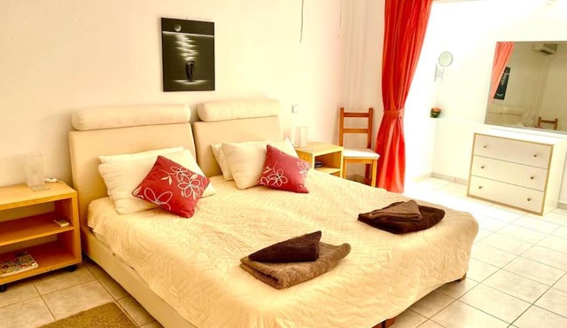 Saronida Sea Side Retreat