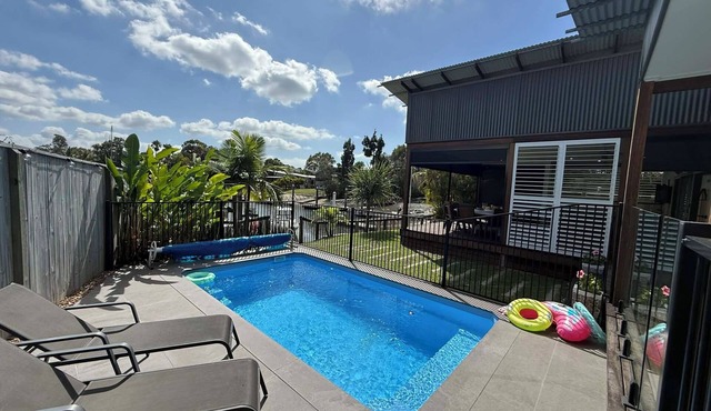Sea-Esta Island home perfectly tucked away on beautiful South Stradbroke Island.