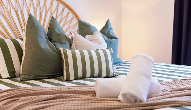 SeaBreeze at Ettalong Spacious Coastal Retreat