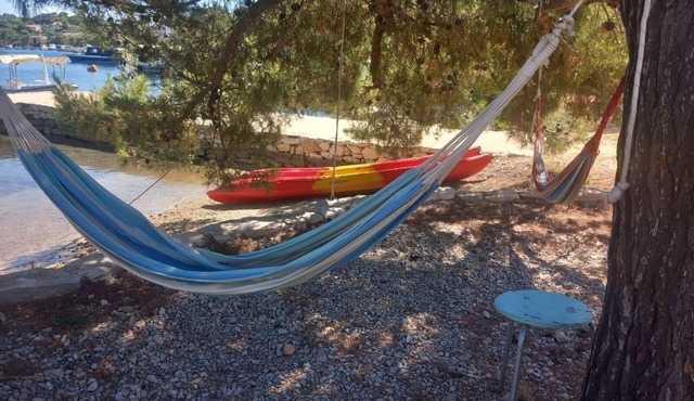Seaside house for families with children Skrivena Luka, Lastovo (K-24059)