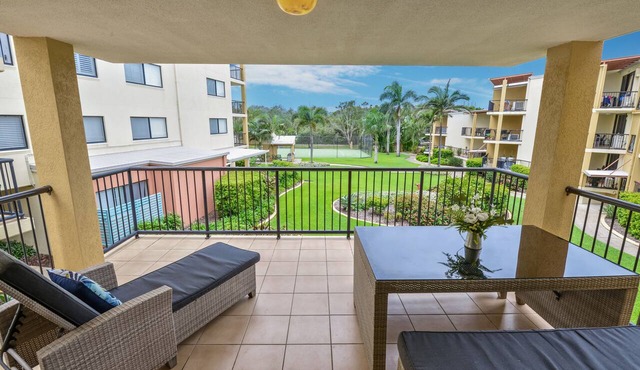 Serene 3BR Beachfront Retreat – Relax & Reconnect