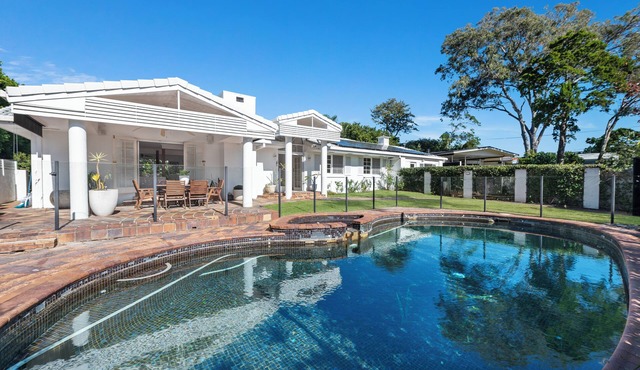 Southport Poolside Paradise