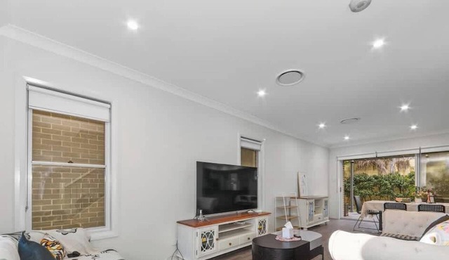 Spacious 4BR Yard Retreat