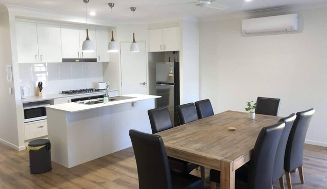 Spacious brand new house in Park Ridge