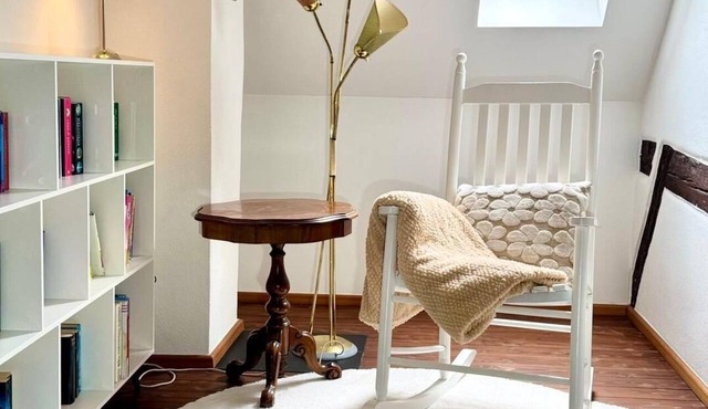Spacious vacation home with a reading nook and barbecue facilities in Redwitz a.d. Rodach