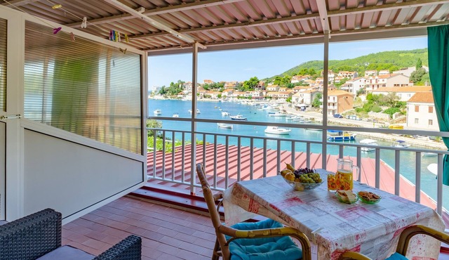 Studio flat near beach Brna, Korčula (AS-9162-a)