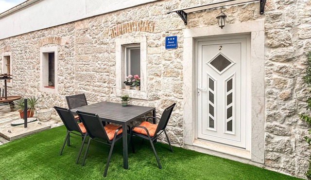 Stunning apartment in Opuzen with WiFi