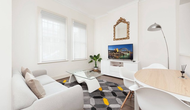 Stunning Sydney Home 8