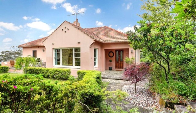 Sublime Art Deco Cottage: Leura, Blue Mountains