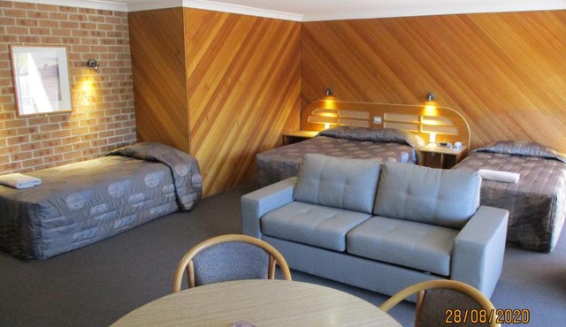 The Hermitage Motel - Campbelltown