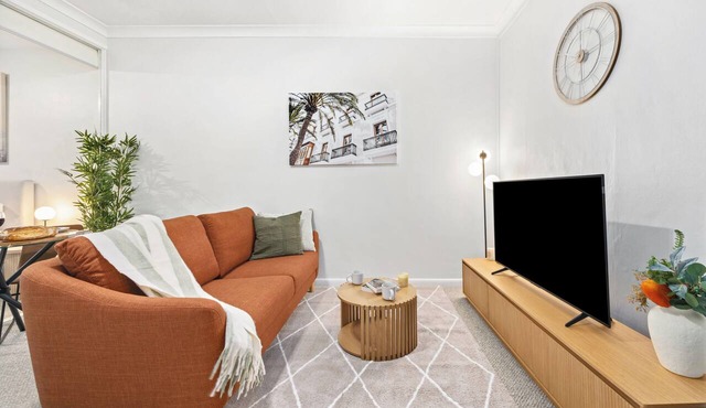 The Springfield Escape Potts Point