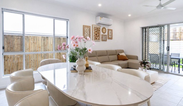 The Willow House | Modern Family Retreat