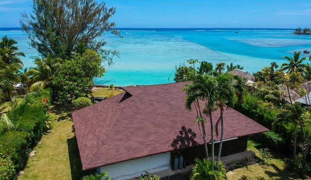 Tiahura Beach Villa By ENJOY VILLAS MOOREA , Beachfront Polynesian Villa