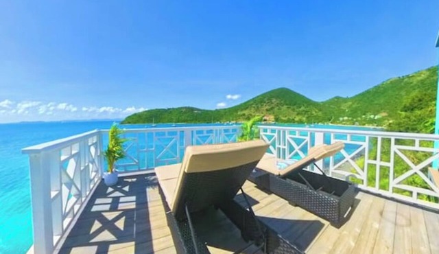 Tranquil Desires, Villa