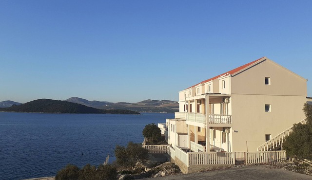Two bedroom apartment near beach Cove Pještata (Pelješac) (A-14440-b)