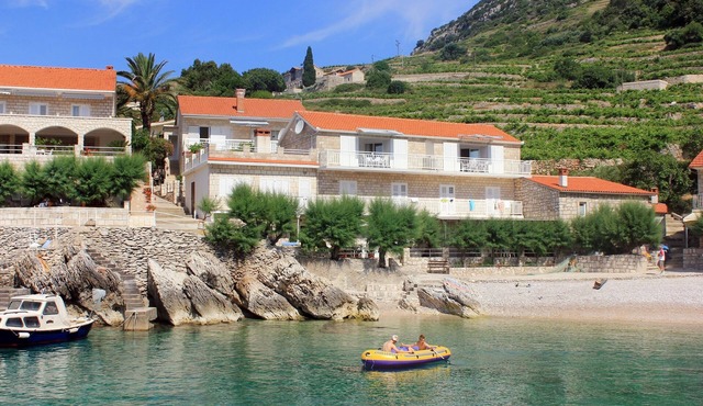 Two bedroom apartment near beach Podobuče, Pelješac (A-631-d)