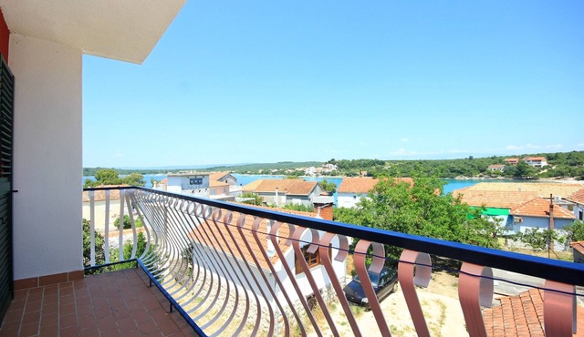 Two bedroom apartment with balcony and sea view Lovište, Pelješac (A-10182-b)