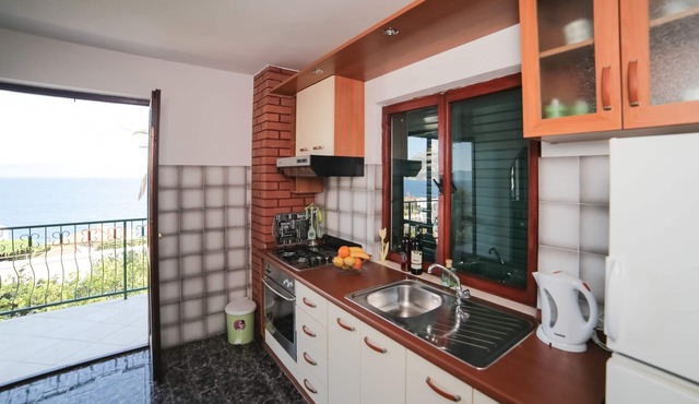 Two bedroom apartment with balcony and sea view Podaca, Makarska (A-11588-d)