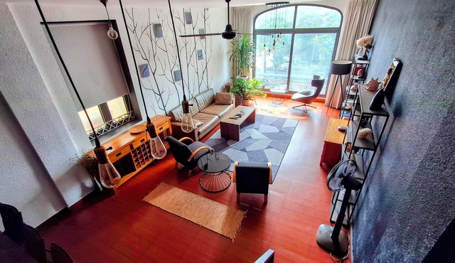 Unforgettable Saigon Experience: Stay in the Heart of the City's Vibrant Energy