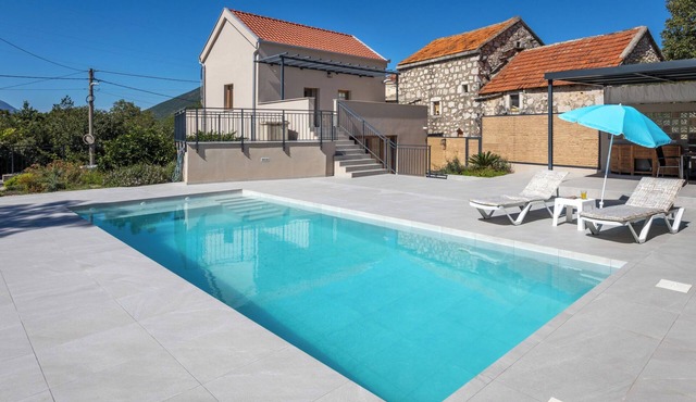 Vacation home Josipa by Interhome