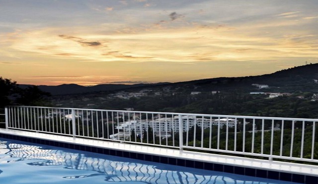 Villa Nika