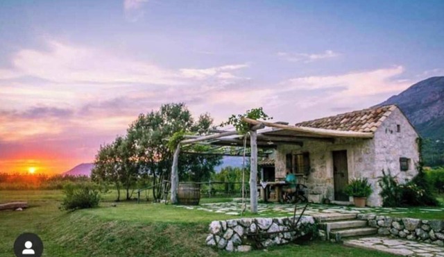 Vineyard Eco Cottage for couples near Dubrovnik