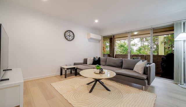 Your Calm Corner in Lane Cove North