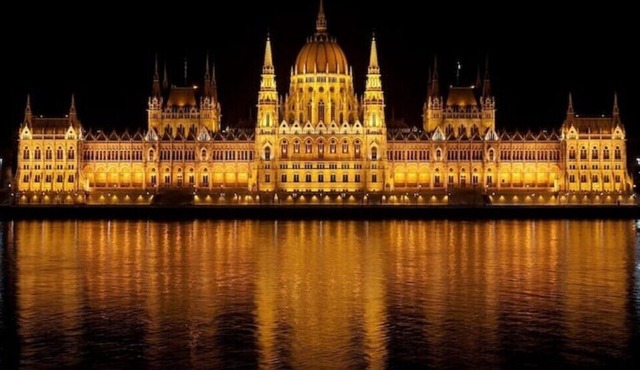 Your Worry Free Apartment Close To Parliament