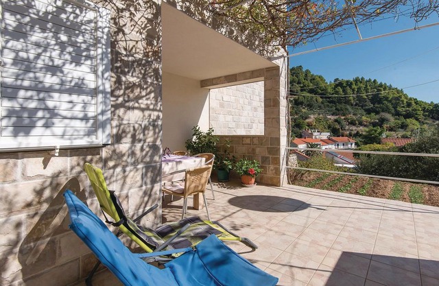 2 bedroom accommodation in Podobuce