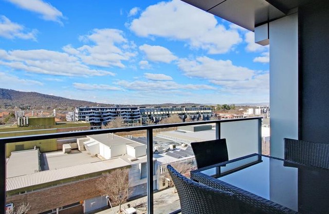 Accommodate Canberra - Braddon IQ Smart Apartments in Canberra