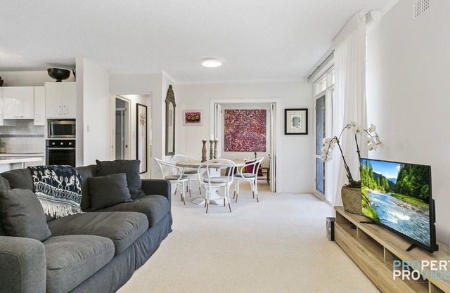 Sails Executive Apartment overlooking Middle Harbour