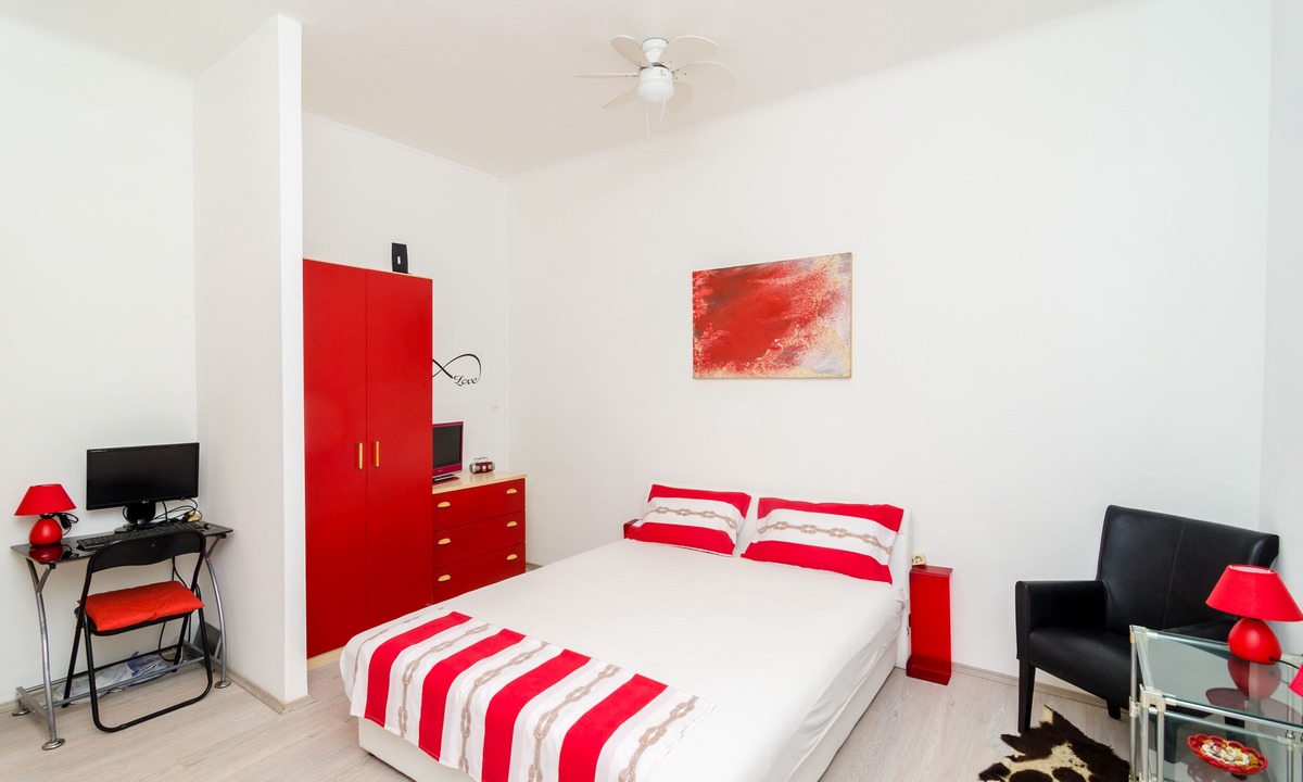 Gruz Apartment | Apartment Caceris