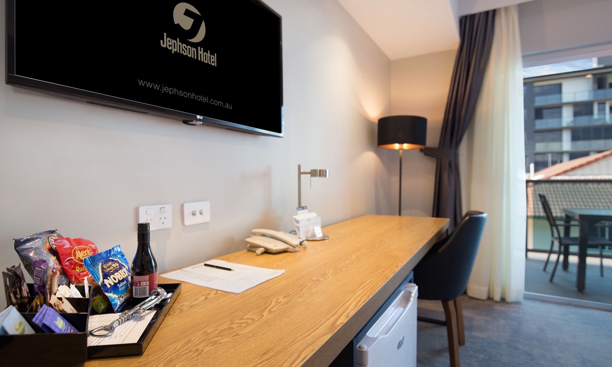 Toowong Hotel | Jephson Hotel & Apartments