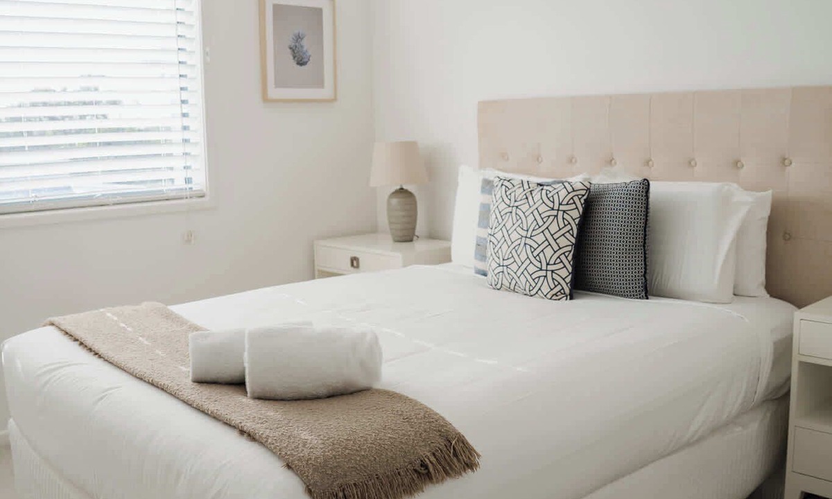 Marcoola Apartment | Coastal Escape l Views, Rooftop Terrace & Jaccuzi