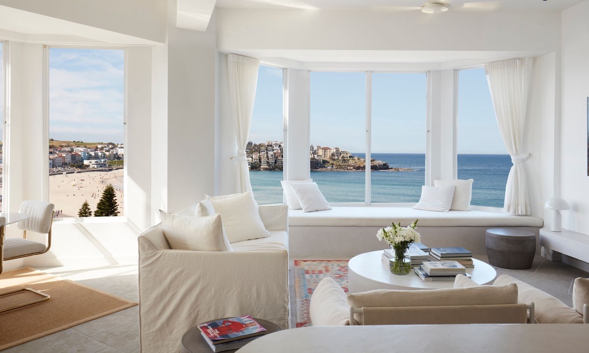 Bondi Beach Apartment | Little Bondi, Beautiful spacious apartment with amazing ocean views