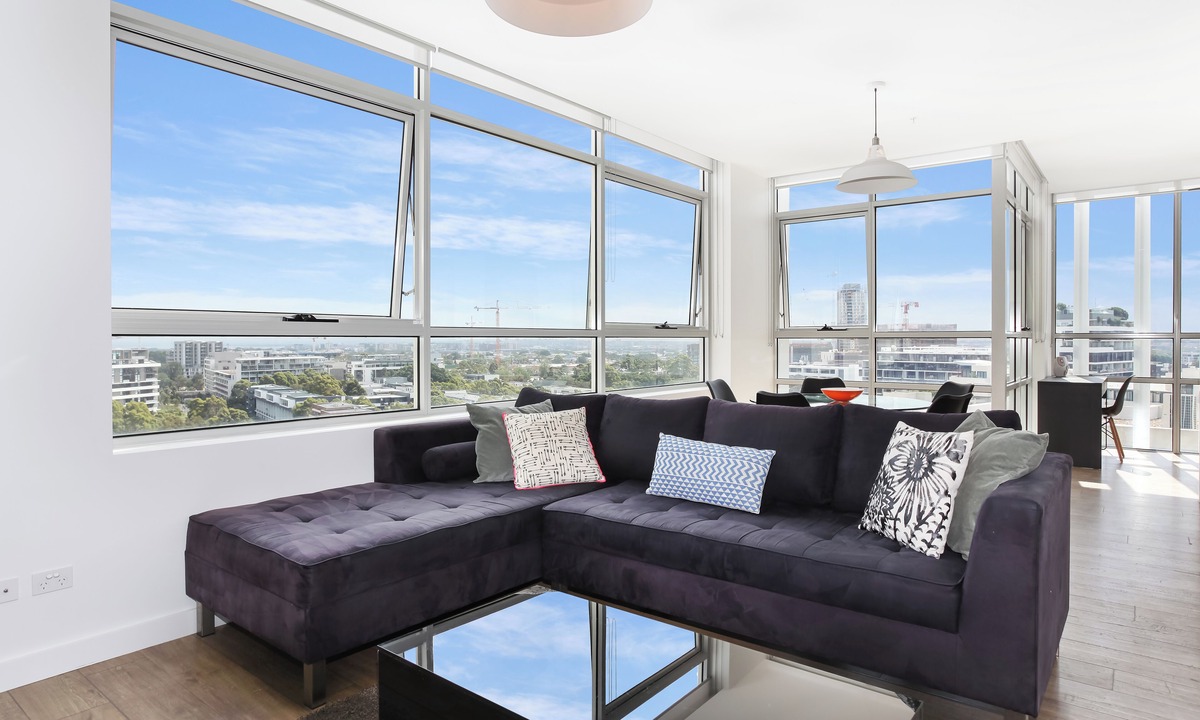 Zetland Apartment | Stunning Views, Modern Comfort: Book Zetland Heights!