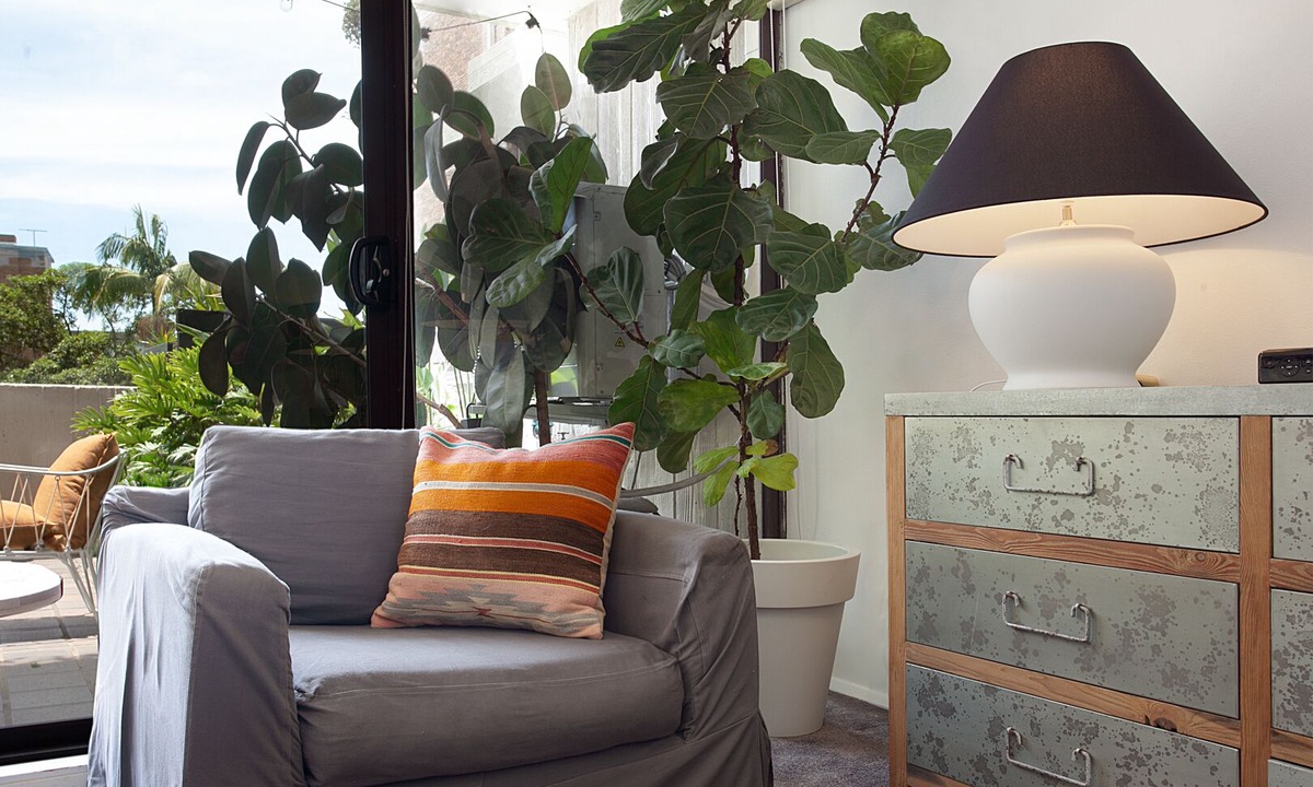 Double Bay Apartment | Double Bay three-bedroom apartment with pool
