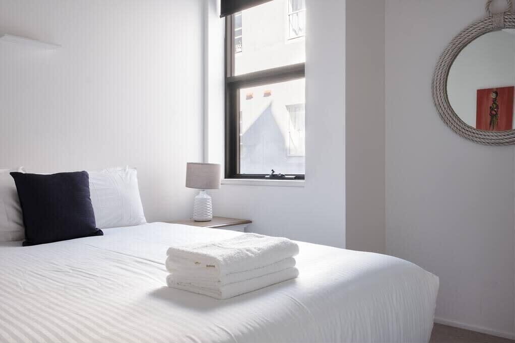 Bondi Beach Apartment | Bondi Beach Premium 2 bed Apt with Views and Parking