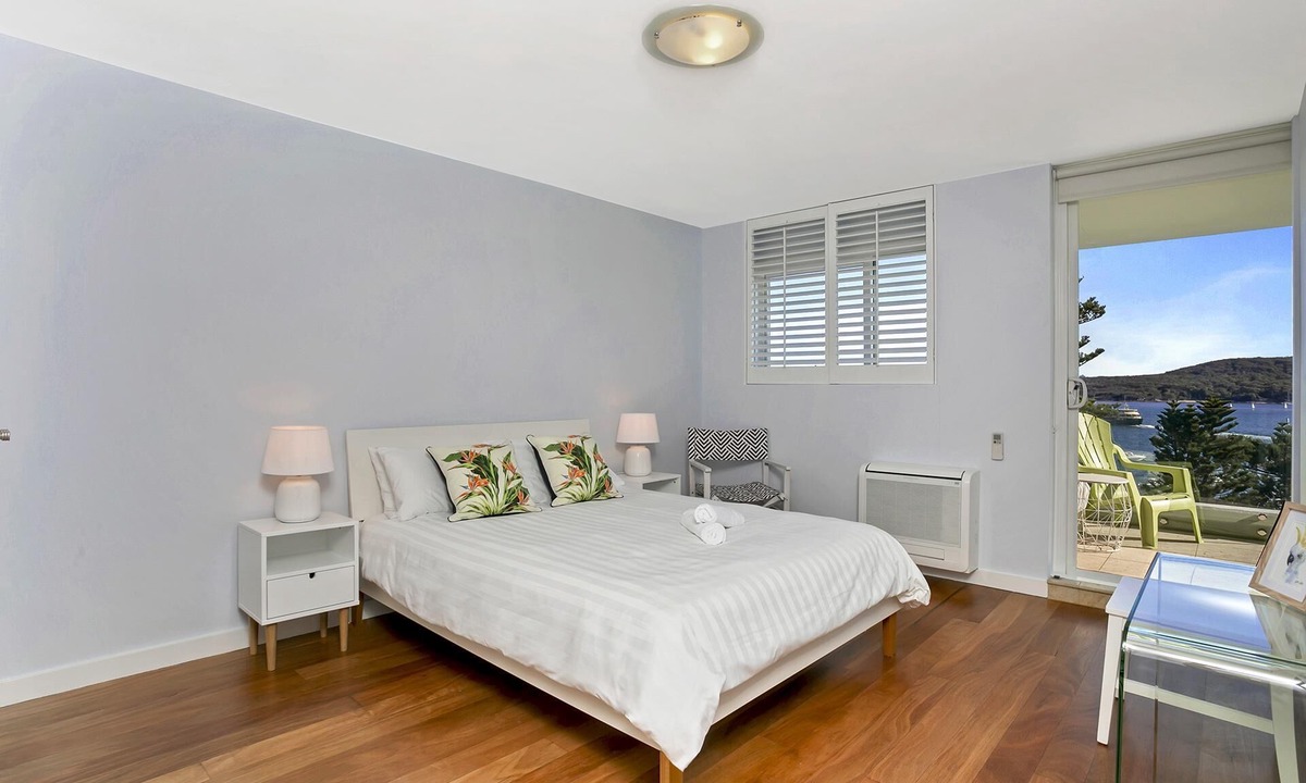 Manly Apartment | Manly- MAN29 East Esplanade - Renovated 2BR with Stunning Harbour Views Balcony Opposite Manly Ferry